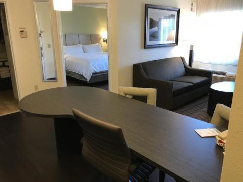 Candlewood Suites Belle Vernon By Ihg Kültér fotó